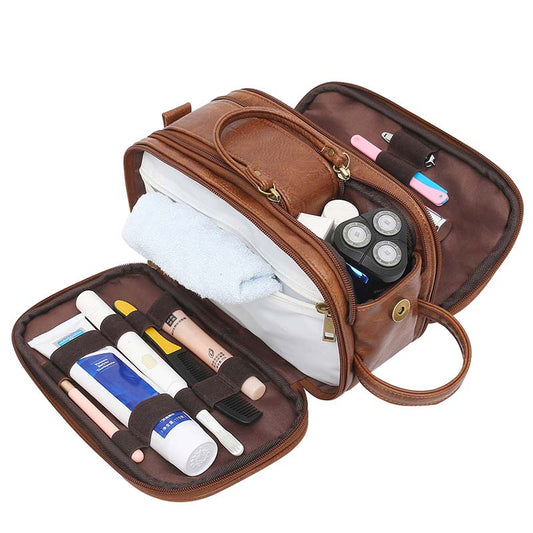 Men's leather hanging toiletry bag