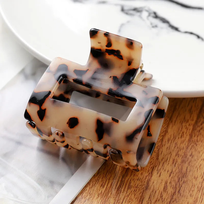 Acetate Claw Hair Clip – Vintage Geometric Tortoiseshell Hair Claw for Thick & Fine Hair