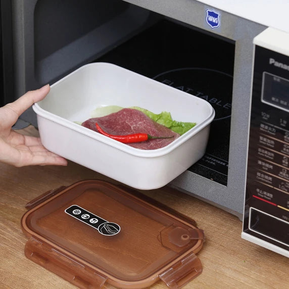 Salad storage container
