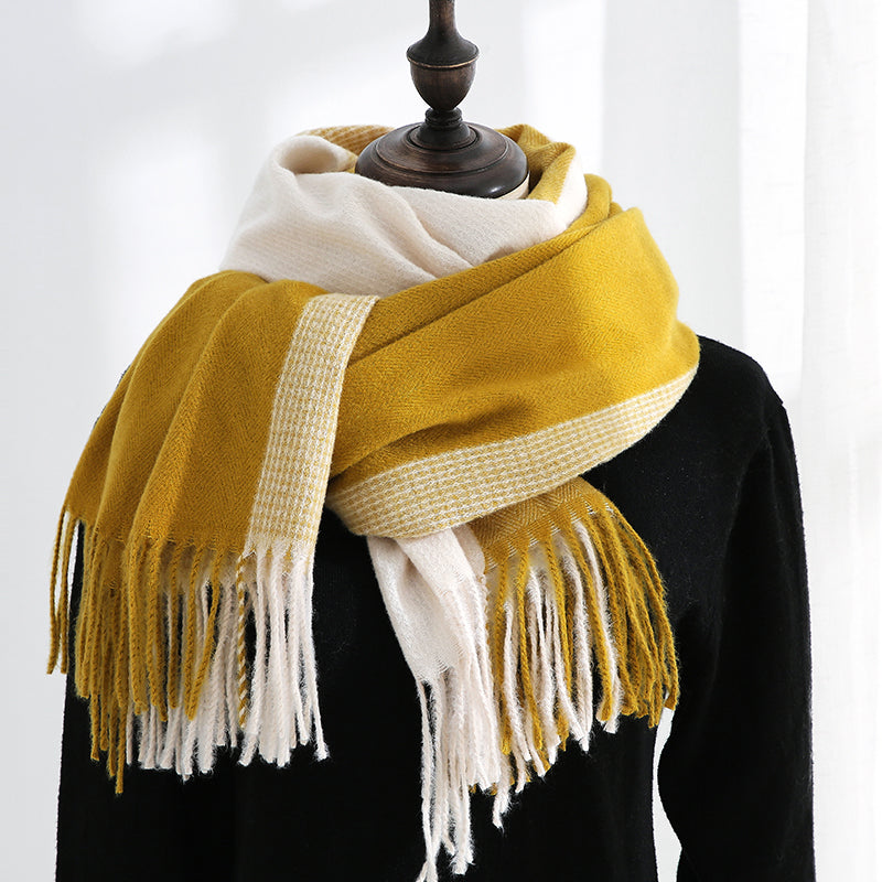 Pashmina scarf detail