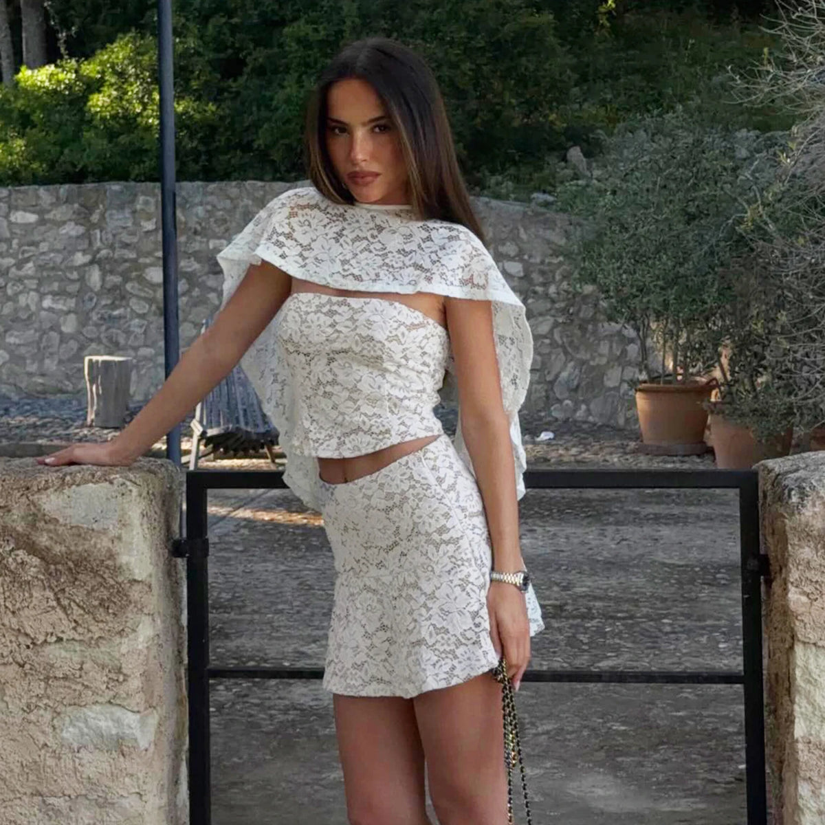 Lace 3-piece set with cape and mini skirt