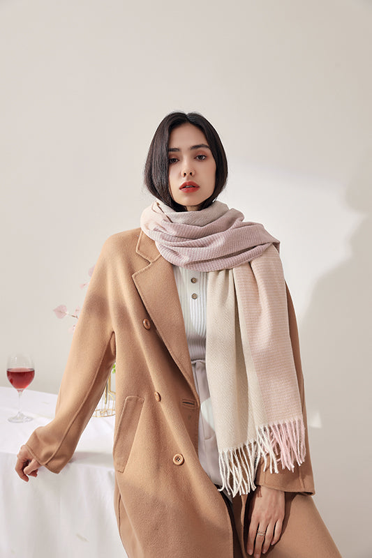 Soft loop scarf pattern