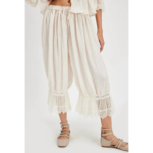 Y2K white lace bloomer pants
