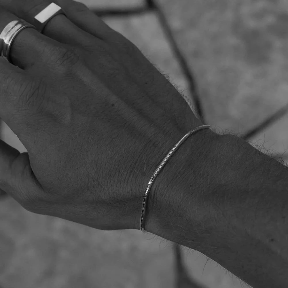 Silver tone chain bracelet